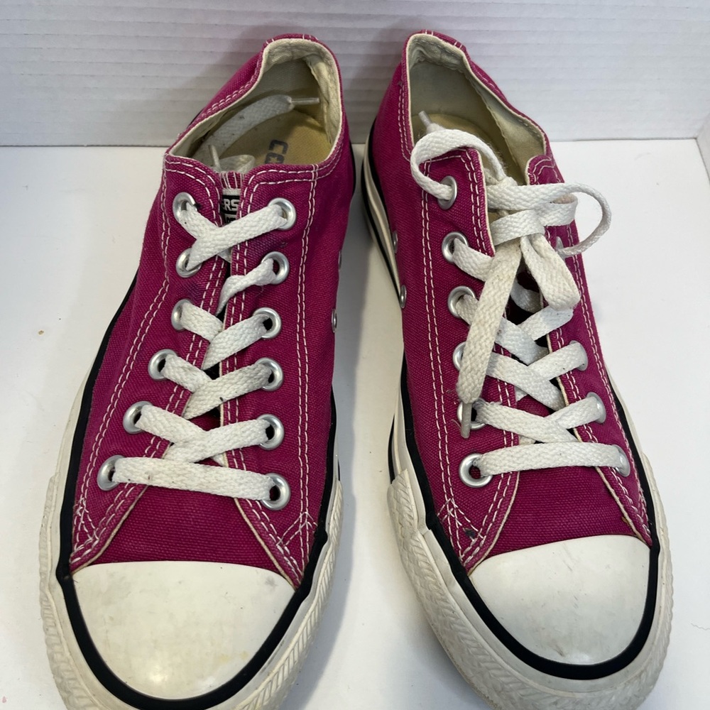 Converse  Canvas Shoes Size 6